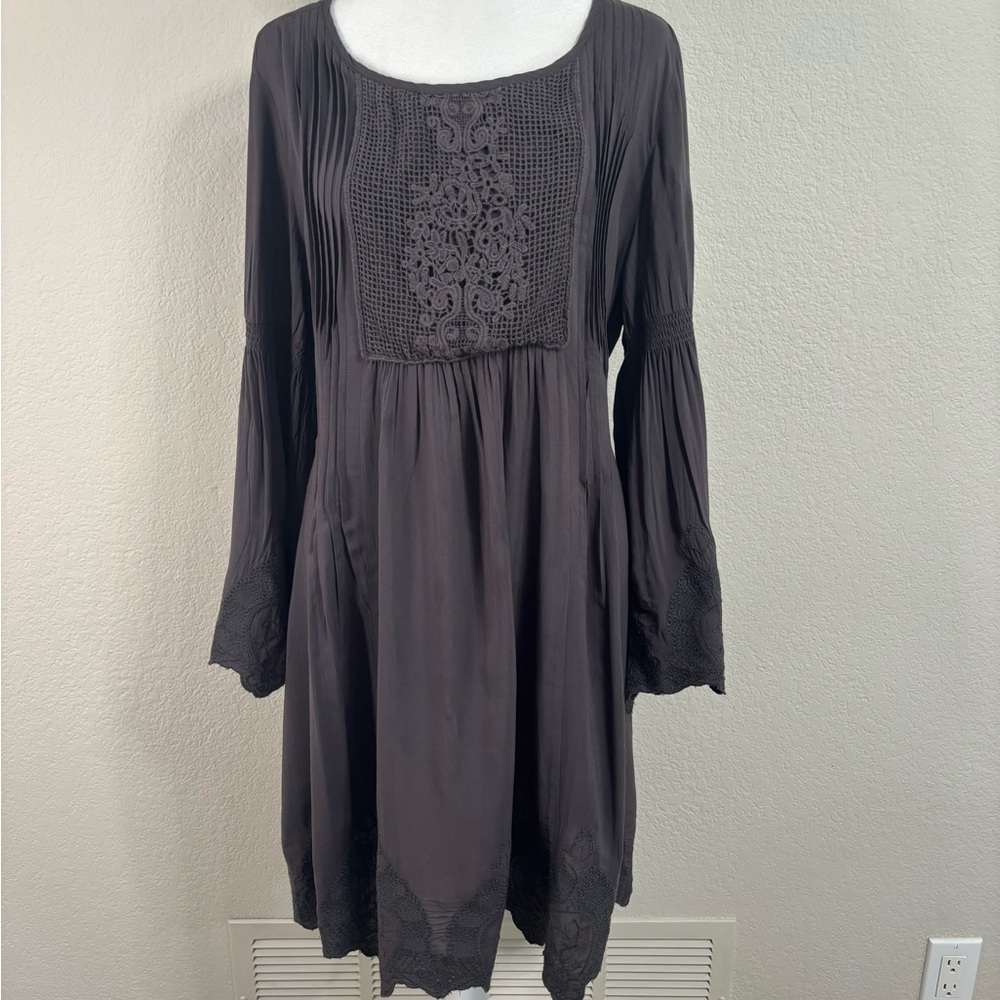 Monoreno Dress